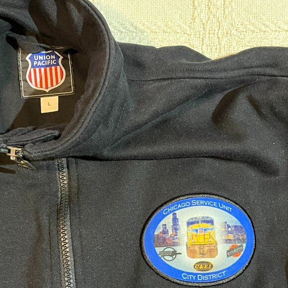 Black Union Pacific Chicago Service Unit City District 1/4 zip size L - Picture 1 of 12